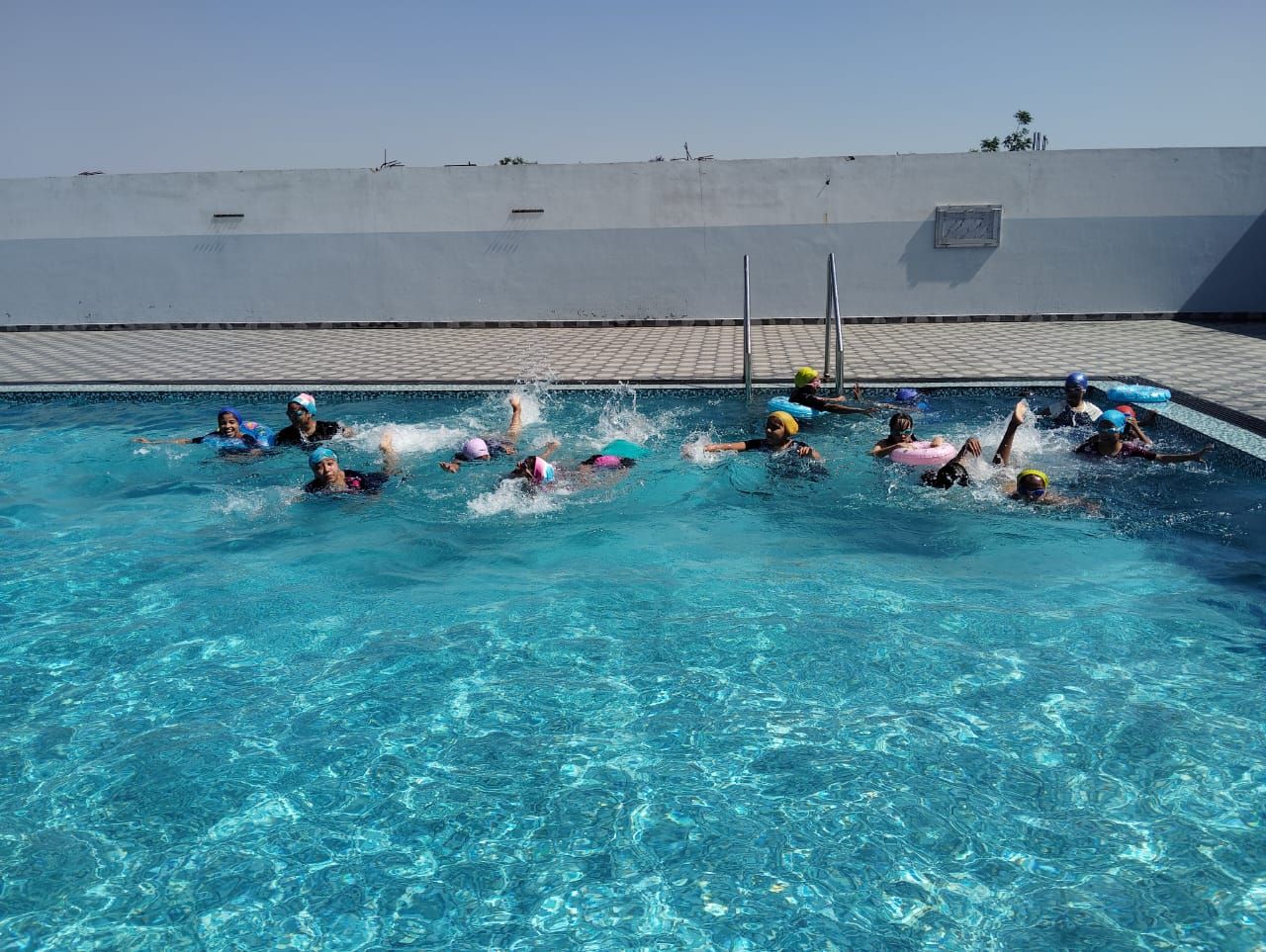 SWIMMING2